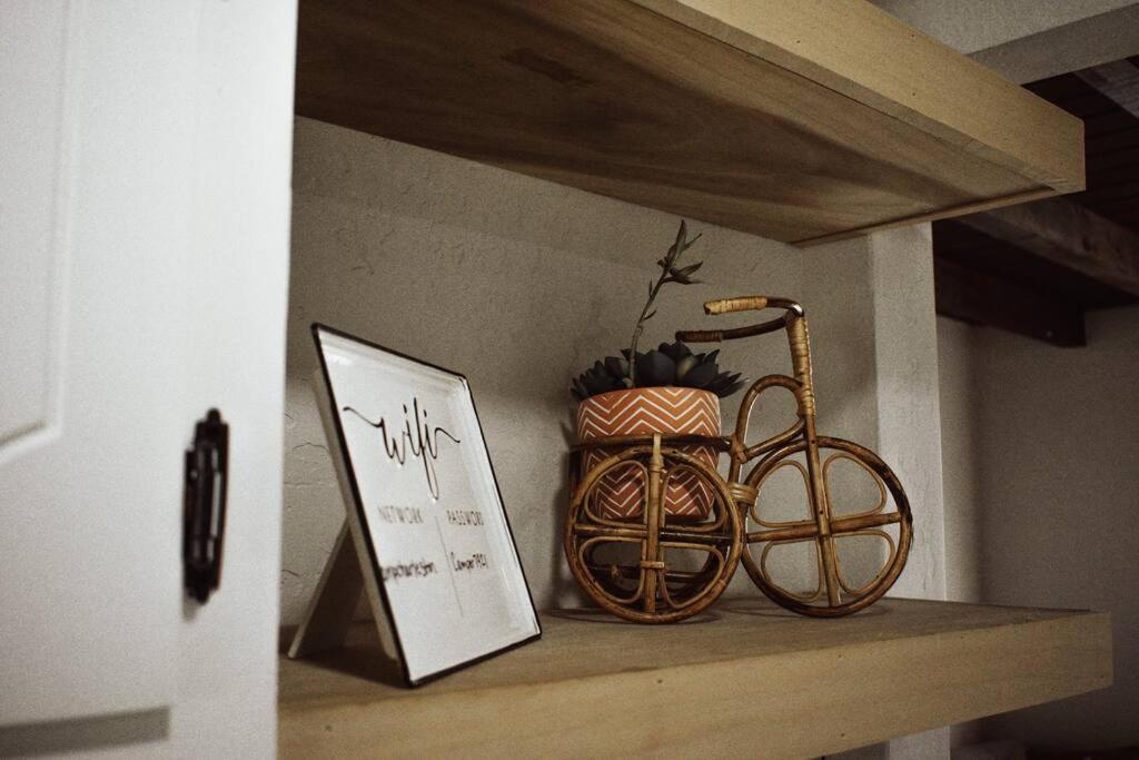앨버커키 Casa Charleston-3Br-2Bath-Hot Tub-Pet Friendly-No Pet Fees! 빌라 외부 사진