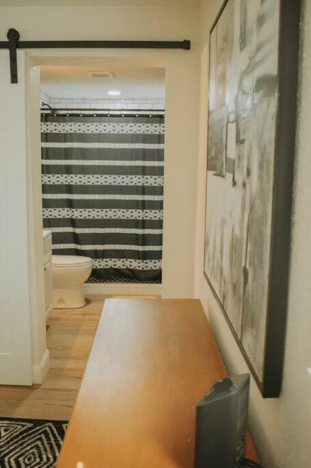 앨버커키 Casa Charleston-3Br-2Bath-Hot Tub-Pet Friendly-No Pet Fees! 빌라 외부 사진