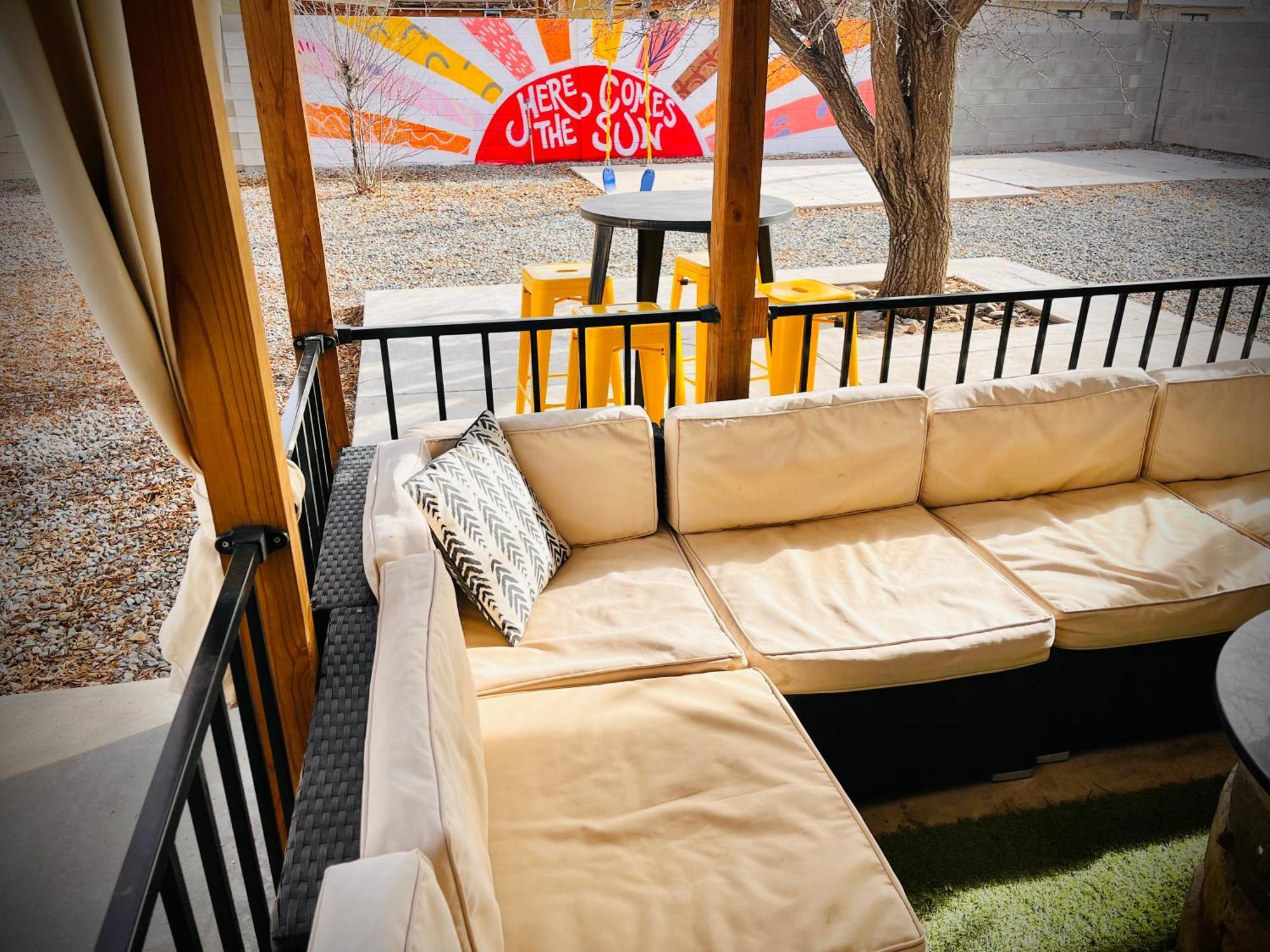 앨버커키 Casa Charleston-3Br-2Bath-Hot Tub-Pet Friendly-No Pet Fees! 빌라 외부 사진